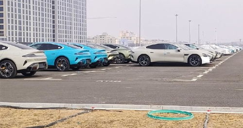 三年蛻變 小米汽車工廠衛星圖揭秘，停車場SU7成海