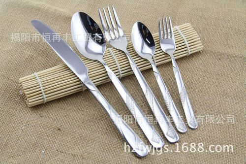 不銹鋼餐具套裝 酒店品質，如何重塑家庭日用新標桿